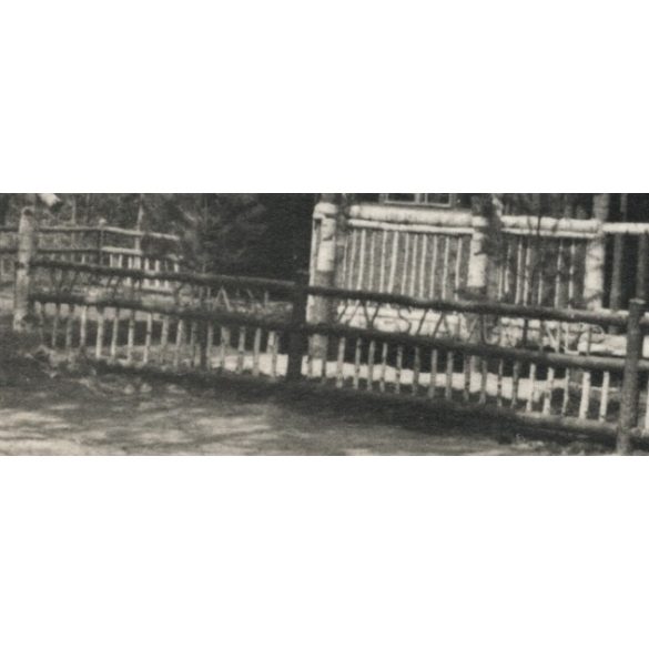 'Magyar Királyi Népfölkelő Munkásosztag Parancsnokság'. 1. világháború, keleti front, épület felirattal, 1910-es évek, Eredeti fotó, papírkép.  