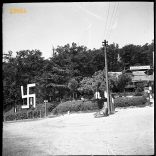 Horogkereszt, náci jelkép a Häuserl am Roan vendéglő udvarán, Bécs, Ausztria, 2. világháború, vendéglátás, 1940-es évek, Eredeti fotó negatív!        