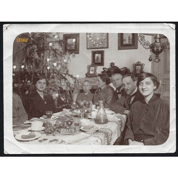 A Brenndörfer család a karácsonyi asztalnál, Mátyásföld, Emma utca 8, Budapest, helytörténet, 1912, 1910-es évek, Eredeti fotó, hátulján a képen láthatóak  névsor, papírkép.   