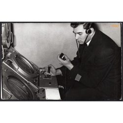   Légiforgalmi irányító, Budapest, Ferihegy, Malév, repülőtér, közlekedés, 1960-as évek, Eredeti fotó, papírkép.  