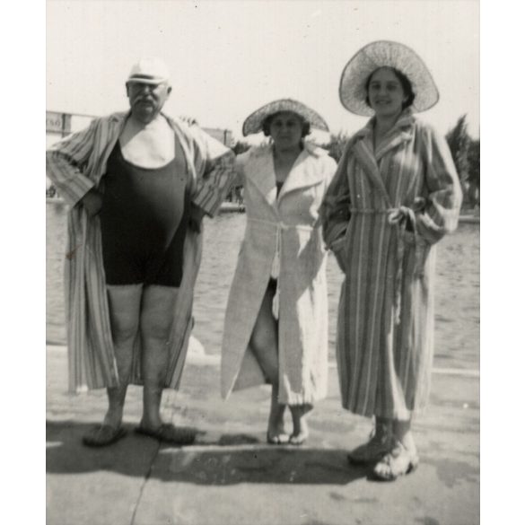 Strandol a család, Tungsram rádiócső reklám, fürdőruha, fürdő, strand, 1930-as évek, Eredeti fotó, papírkép.   