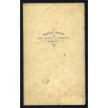 Hanély műterem, Pápa, lány elegáns ruhában, 1860-as évek, Eredeti CDV, vizitkártya fotó.   