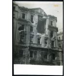 1956-os forradalom, szétlőtt bérház, Budapest, VIII. kerület, Józsefváros, József krt. 65., épület, helytörténet, 1956, 1950-es évek, Eredeti fotó, papírkép.   