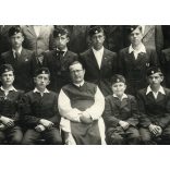 Tóth fényképész, Székesfehérvár, Ciszterci rendi Szent István Gimnázium tanára és diákjai, osztálykép, egyenruha, pap, egyház, helytörténet, 1939, 1930-as évek, Eredeti fotó, papírkép törésnyommal.   