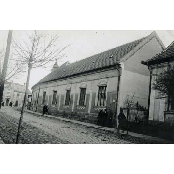 Nagy Mihály utca 8., Balassagyarmat, utcakép, Nógrád megye, helytörténet, 1941, 1940-es évek, Eredeti fotó, papírkép.  