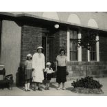 Vasútállomáson, Pannonhalma, közlekedés, Győr-Moson-Sopron megye, helytörténet, 1938, 1930-as évek, Eredeti fotó, papírkép.  