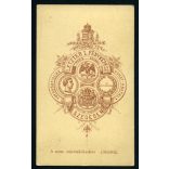 Letzter műterem, Szeged, elegáns hölgy virágokkal, 1873, 1870-es évek, Eredeti CDV, vizitkártya fotó.  