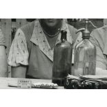 zenehallgatás, Szigetszentmiklós, lemezjátszó, gramofon, cigaretta, bor, vicces, helytörténet, Pest megye, 1934, 1930-as évek, Eredeti fotó, papírkép.   