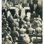 Marik fotográfus, Smichow, Csehország, K.u.K. 4. hadsereg, ünnepi mise egy templomban, katona, 1. világháború,  1910-es évek. Eredeti fotó, papírkép.    