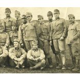 Magyar katonák csoportképe, 1. világháború, egyenruha, 1916, 1910-es évek. Eredeti fotó, K.u.K. tábori posta, papírkép törésnyomokkal. 