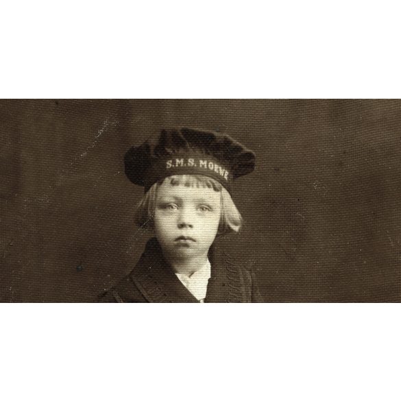 S.M.S MOEVE, (Möwe, Möve), kislány matróz ruhában, 1. világháború, hajó, katona, 1910-es évek, Eredeti fotó, papírkép.  