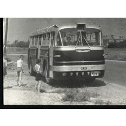  Ikarus 66, a legendás GF 100-as rendszámú korai "0 szériás" prototípus,  autóbusz, magyar rendszám, 503-as próbarendszám, busz, jármű, közlekedés, 1950-es évek, Eredeti ritka fotó, papírkép.