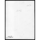 Nagyobb méret, Szendrő István fotóművészeti alkotása. Sárköz, Asszony rokkával, népviselet, Tolna megye, 1930-as évek, Eredeti, pecséttel jelzett fotó, papírkép, Agfa Brovira papíron.