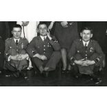 Havel fotószalon, Budapest, Magyar Királyi folyamőrség tisztjei egyenruhában, érdemrend, kitüntetés, katona, 2. világháború, 1940-es évek, Eredeti nagyobb méretű pecséttel jelzett fotó, papírkép. 