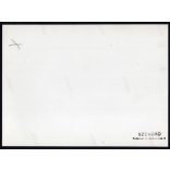 Nagyobb méret, Szendrő István fotóművészeti alkotása. Szovjet katonák (ogyesszai tengerészek) magyar katonával, Budapest, 2. világháború, egyenruha, fegyver, 1945, 1940-es évek. Eredeti, pecséttel jel