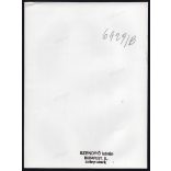 Szendrő István fotóművészeti alkotása. fiatalasszony mezőkövesdi népviseletben, fejdísz, néprajz, helytörténet, palóc, matyó, Borsod-Abaúj-Zemplén megye, 1930-as évek. Eredeti, pecséttel jelzett fotó,