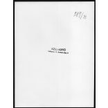 Nagyobb méret, Szendrő István fotóművészeti alkotása. Budapest, Budai vár, Szent Jobb körmenet, alabárdos koronaőrök, politikai és egyházi elöljárók,  1930-as évek. Eredeti, pecséttel jelzett fotó, pa