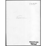 Nagyobb méret, Szendrő István fotóművészeti alkotása. Kalocsai népviseletben, falfestmény, Kalocsa, Bács-Kiskun megye, 1930-as évek. Eredeti, pecséttel jelzett fotó, papírkép, Agfa Brovira papíron. De