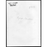 Nagyobb méret, Szendrő István fotóművészeti alkotása. Fiú, népviseletben, Cigánd, Borsod-Abaúj-Zemplén megye 1930-as évek. Eredeti, pecséttel jelzett fotó, papírkép, Agfa Brovira papíron. Dekorációnak