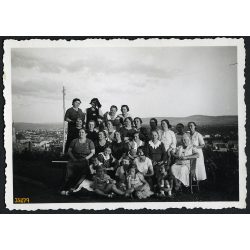   Magyarok a város felett, Kolozsvár, Erdély,  háttérben a régi város, helytörténet, 1935, 1930-as évek, Eredeti fotó, papírkép.  