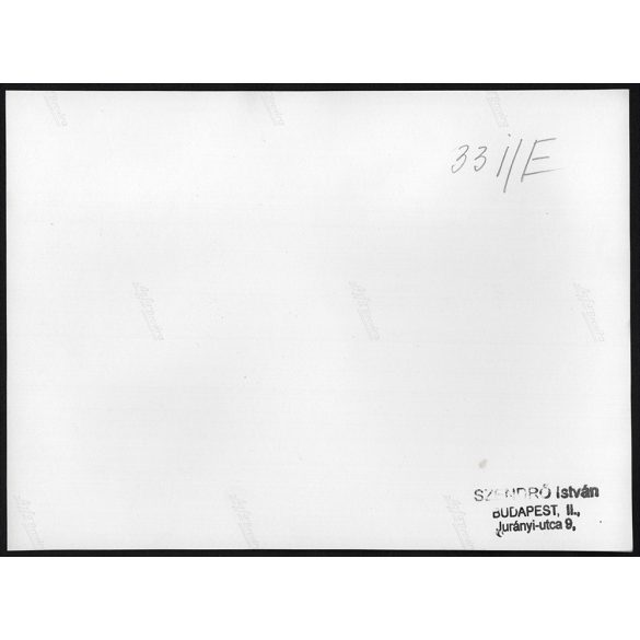 Nagyobb méret, Szendrő István fotóművészeti alkotása. Halak a kosárban, halászat, 1930-as évek. Eredeti, pecséttel jelzett fotó, papírkép, Agfa Brovira papíron. Dekorációnak, ajándéknak is kiváló.