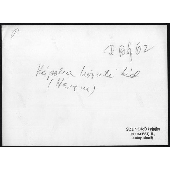 Nagyobb méret, Szendrő István fotóművészeti alkotása. Háború után, Kápolnai közúti híd (maradványai), 2, világháború, 1940-es évek. Eredeti, pecséttel jelzett fotó, papírkép, Agfa Brovira papíron. Dek