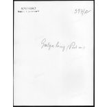 Nagyobb méret, Szendrő István fotóművészeti alkotása. Galgahévízi (Pest megye) népviseletben, 1930-as évek. Eredeti, pecséttel jelzett fotó, papírkép, Agfa Brovira papíron. Dekorációnak, ajándéknak is