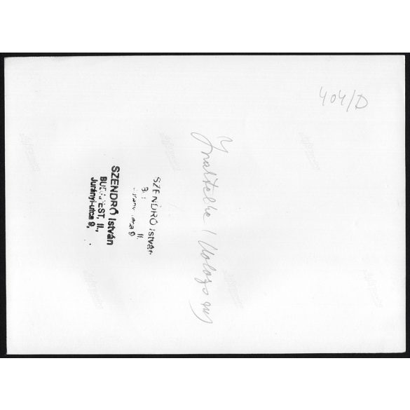 Nagyobb méret, Szendrő István fotóművészeti alkotása. Párok inaktelki (Kolozs megye) népviseletben, 1930-as évek. Eredeti, pecséttel jelzett fotó, papírkép, Agfa Brovira papíron. Dekorációnak, ajándék