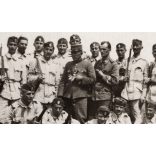 Magyar katonák gyakorlaton, Gyöngyös, egyenruha, puska, fegyver, helytörténet, 1929. augusztus, 1920-as évek, Eredeti fotó, papírkép. 