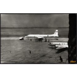   Budapest, Ferihegyi Repülőtér, a Párizsban lezuhant HA-MOD lajstromjelű Iljusin IL-18-as repülőgép, repüléstörténet, 1960-as évek, Eredeti fotó, papírkép. 