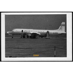   Budapest, Ferihegyi Repülőtér, a Párizsban lezuhant HA-MOD lajstromjelű Iljusin IL-18-as repülőgép, repüléstörténet, 1960-as évek, Eredeti fotó, papírkép.   méret megközelítőleg (centiméterben): 6,5 x