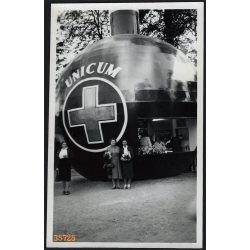   Ipari vásár, Budapest, Városliget, Unicum stand, kocsma, büfé, vendéglátás, helytörténet, 1959, 1950-es évek, Eredeti fotó, papírkép.   