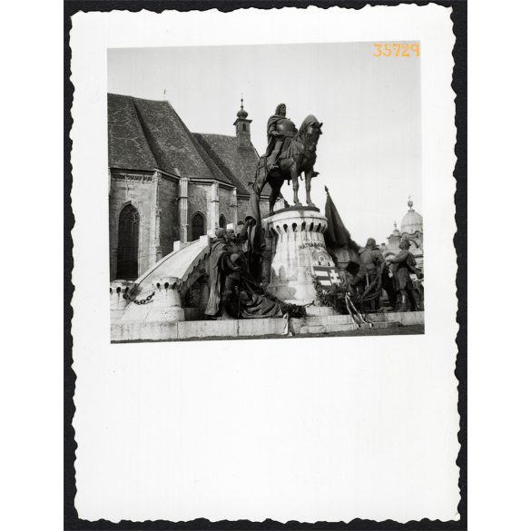 Kolozsvár, Erdély, Mátyás király lovasszobra, helytörténet, 1940. október 25, 1940-es évek, Eredeti fotó, papírkép.  
