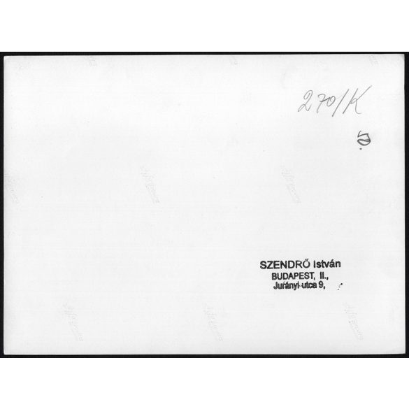 Nagyobb méret, Szendrő István fotóművészeti alkotása. Lovász ostorral, 1930-as évek. Eredeti, pecséttel jelzett fotó, papírkép, Agfa Brovira papíron. Dekorációnak, ajándéknak is kiváló.