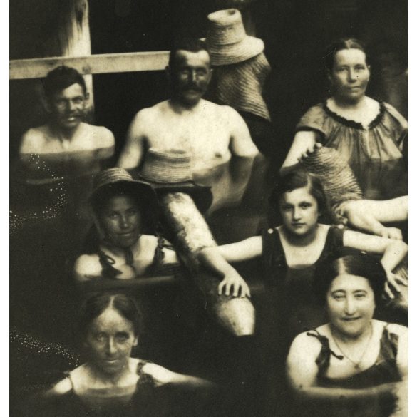 'Hévízi Emlék', Hévíz, fürdőzők fürdőruhában, strand, gyógyvíz, Zala megye, helytörténet,  1918. szeptember 7, 1910-es évek, Eredeti fotó, papírkép.  