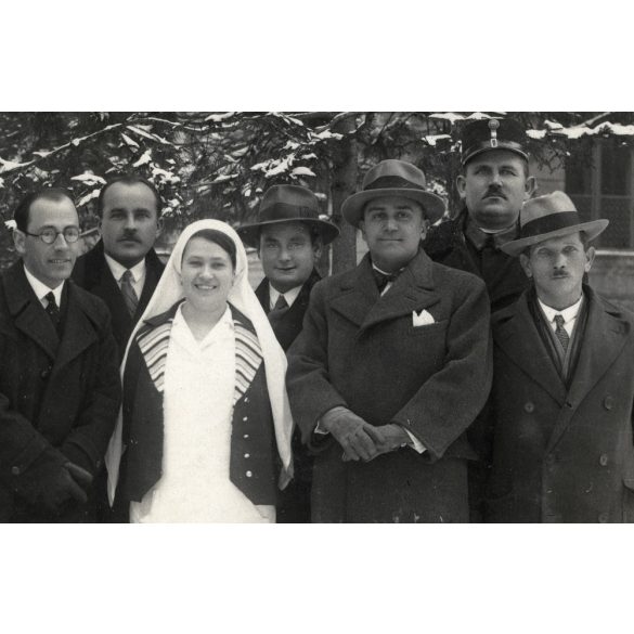 Erzsébet Királyné Szanatórium, Budakeszi, csoportkép ápolónőkkel, hátoldalon a szereplők neveivel, helytörténet, 1932, 1930-as évek, Eredeti fotó, papírkép. 