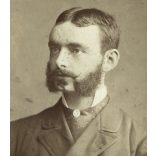 Lőger Gusztáv műterme, Nyitra (Neutra), Felvidék, elegáns férfi császárszakállal, 1870-es évek, Eredeti kabinetfotó.  