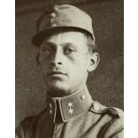 Magyar katona portréja, egyenruha, sapkajelvény, 1. világháború, 1910-es évek, Eredeti fotó, papírkép!   