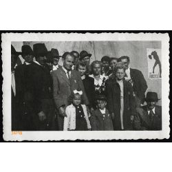   Magyar munkások ünnepelnek, 'Éljen a munkásegység' feliratú plakáttal, szociáldemokrata, kommunista, munkásmozgalom, politika, 1930-as évek, Eredeti fotó, papírkép! 