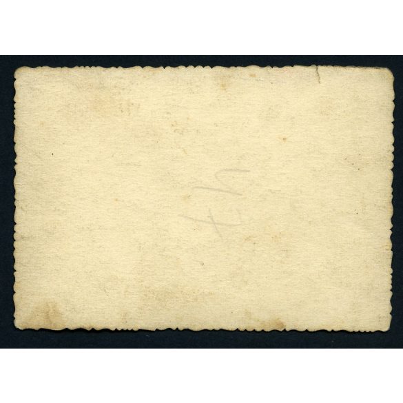 A FANTO Rt. (a MOL elődje) focicsapata, tartálykocsi FANTO felirattal, reklám, jármű, közlekedés, sport, labdarúgás, Magyarország,  1930-as évek, Eredeti fotó, papírkép.   