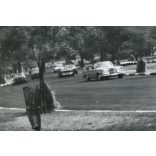 Autóverseny a Népligetben, Budapest, Mercedes 220 SE kabrió, jármű, közlekedés, 1960-as évek, Eredeti fotó, papírkép.  