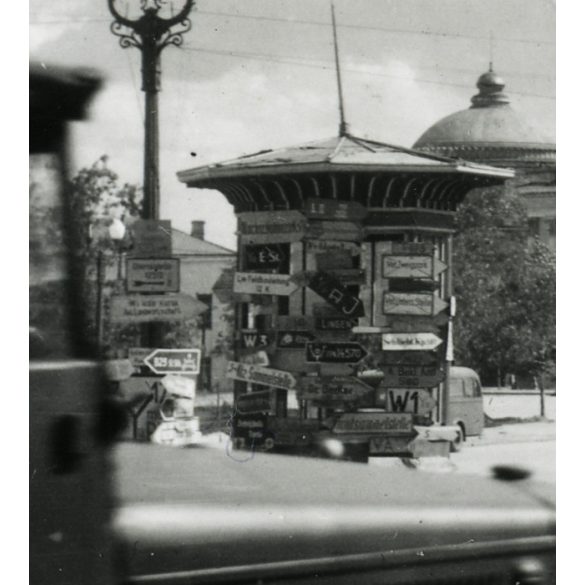 Katonai teherautók Kurszkban, magyar és német feliratok, 2. világháború, Szovjetunió,  jármű, közlekedés,1940-es évek, Eredeti fotó, papírkép.  