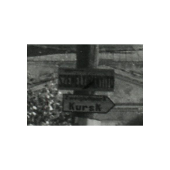 Katonai teherautók Kurszkban, magyar és német feliratok, 2. világháború, Szovjetunió,  jármű, közlekedés,1940-es évek, Eredeti fotó, papírkép.  