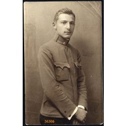   Magyar katona, Kovács B. Károly portréja, egyenruha, 1. világháború, 1917, 1910-es évek, Eredeti fotó, papírkép, felső sarkán törésnyom. 