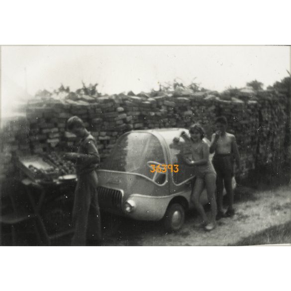 Pajtás kabinautó, az egy példányban elkészített Kabin Pannonia, Fodor Pál, Ádám Ferenc, jármű, közlekedés, 1960-as évek, Eredeti fotó, papírkép.   