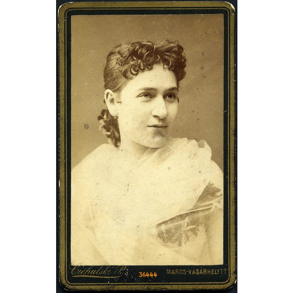 Ciehulsky műterem, Marosvásárhely, Erdély, csinos fiatalasszony különös szemekkel,  1880-as évek, Eredeti CDV, vizitkártya fotó.  