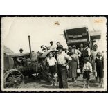Cséplés Hofherr traktorral, HSCS, falu, mezőgazdaság, Horthy-korszak,  jármű, közlekedés, 1930-as évek, Eredeti fotó, papírkép.   