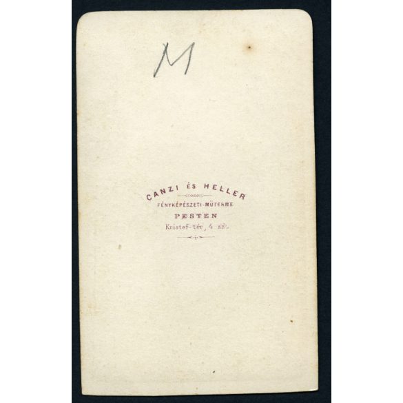 Canzi és Heller műterem, Pest,  elegáns úr magyaros ruhában, bot, kalap, csizma, szakáll, 1860-as évek, Eredeti CDV, vizitkártya fotó, alja vágott.  