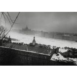 Városkép a befagyott Dunával, Budapest, Víziváros, Tabán, háztetők, tél, Horthy-korszak, helytörténet, 1942, 1940-es évek, Eredeti fotó, papírkép.   