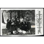 Csoportkép egy kirándulásról, Máriaremete (Budapest), bor, demizson, vicces, turizmus, Horthy-korszak, helytörténet, Pest megye, 1933, 1930-as évek, Eredeti fotó, papírkép, alja vágott..